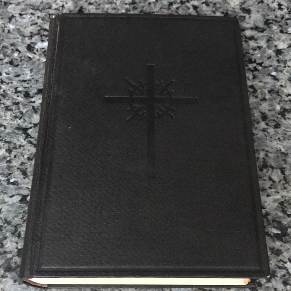 Finnish Bible - Picture 3 of 13